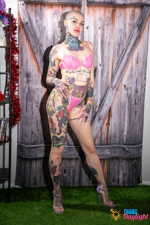 Busty Roxxie Moth Drops Cumload In Tattooed Alt Beauty - Photo 125