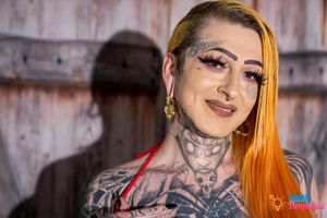 Robin Coffins Takes Cock From Alt Trans Beauty - Photo 29