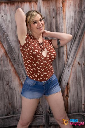 Kaela Luna Plays With Big Natural Tits Jackie Hoff - Photo 343