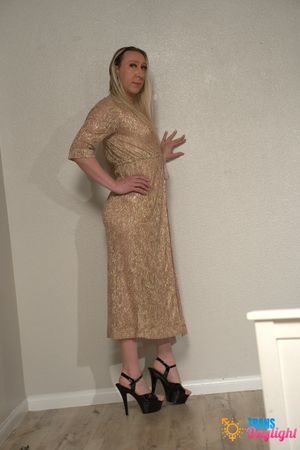 Blond trans Chanel Jordan loves passionate sex with brunette beauty - Photo 198