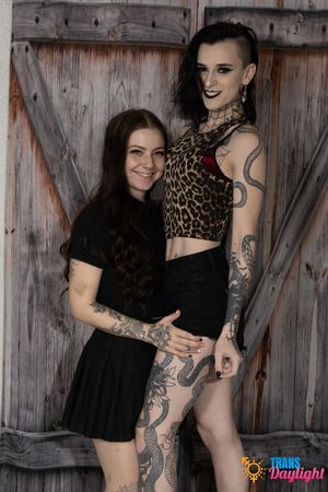 Viviana licks Lilly’s pussy, gets sucked, then pounds her deep in spoons and doggy, finishing with a cream pie. - Photo 1