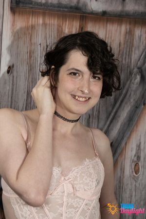 Gorgeous brunette tranny with a rock-hard cock fucks a hot girl, deep-throating and pounding her tight pussy - Photo 10