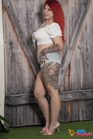 Taylor Nicole's tongue explores Cailey Katts' wet pussy before intense fucking ends in a creampie - Photo 13