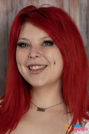 Taylor Nicole's tongue explores Cailey Katts' wet pussy before intense fucking ends in a creampie - Photo 7