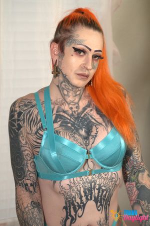 Inked shemale fucks tattooed girl raw intense orgasm - Photo 157