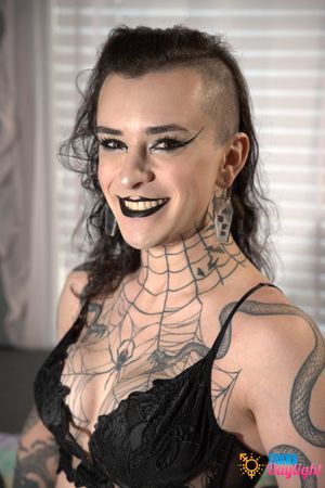 Viviana Rose's Romantic Bareback Encounter with Randi Cheeks - Photo 113