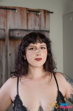 Stacy's Trans Passion: Bareback Creampie with Sage - Photo 18