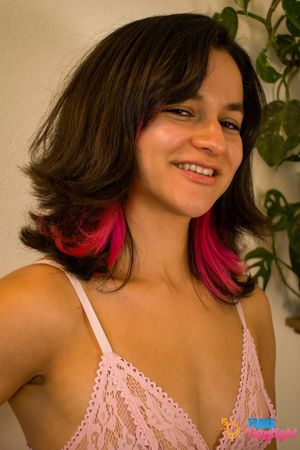 Mari Foxxx and Cherry Blosom Girl's Romantic Bareback Encounter - Photo 7