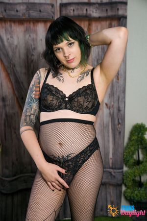 Sage Storm's Bareback Creampie Romance with Naomi Korae - Photo 7