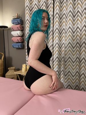 Lingerie Trans Eliza Casey Strips For Happy Ending Handjob - Photo 22