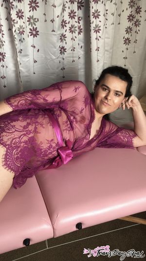 Trans Gracie Frost Sensual Massage Of Her Soft Body - Photo 9