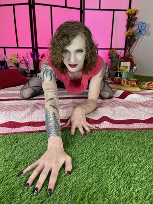 TS Penny Peacock Craves Girl Cock Inside Her Bare - Photo 115