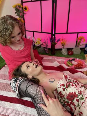 TS Penny Peacock Craves Girl Cock Inside Her Bare - Photo 223