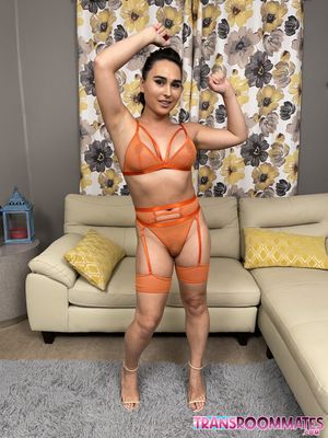 Trans Babe Ember Fiera Learns Her Roommate Is Lesbian - Photo 43