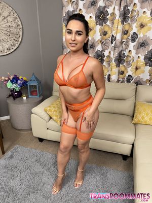 Trans Babe Ember Fiera Learns Her Roommate Is Lesbian - Photo 46