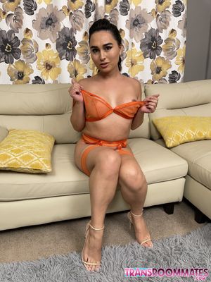 Trans Babe Ember Fiera Learns Her Roommate Is Lesbian - Photo 72