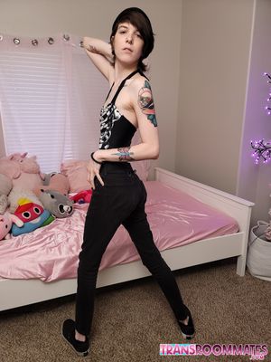 Petite Teen Trans Ava Holt Cums From Bareback - Photo 136