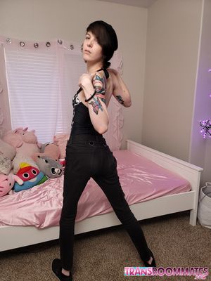 Petite Teen Trans Ava Holt Cums From Bareback - Photo 138
