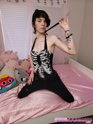 Petite Teen Trans Ava Holt Cums From Bareback - Photo 158