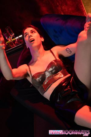 Trans Strippers Go Bareback In The Back Room - Photo 286