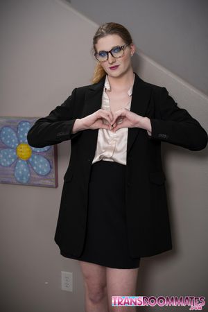 Sexy Trans Maid Neci Archer Pleases Her Client - Photo 88