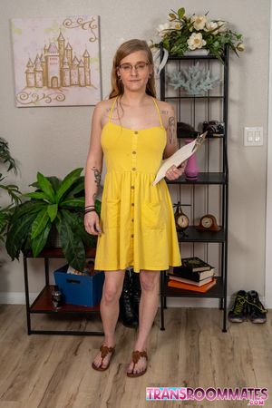 Horny Trans Thea Daze Enjoys Getting Spitroasted - Photo 231