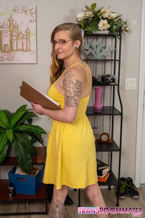 Horny Trans Thea Daze Enjoys Getting Spitroasted - Photo 239
