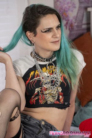 Horny Trans Nurse Offers Bareback Creampie After The Checkup - Photo 48