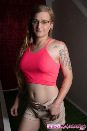 Hot Trans Babes Enjoy First Day At College - Photo 285
