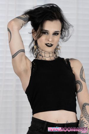 Goth babes Viviana and Riley suck, ride, and moan until Riley gets filled with a messy cream pie - Photo 28