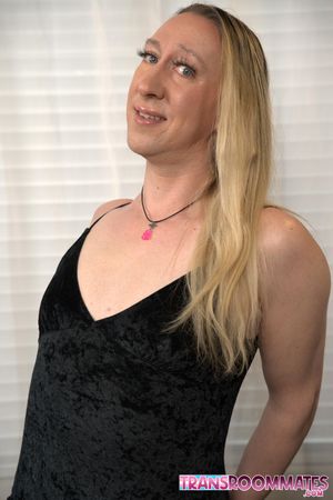 Interracial Trans Chanel and Jade Intense Blowjob And Anal - Photo 80