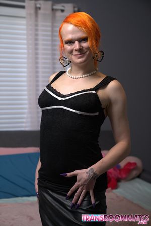 Anal Delight: Veronika Vale's Surprise Visit - Photo 5