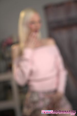 Streaming Surprise: Avery Lust's Live Session with Sarina Havoc - Photo 671