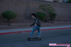 Meddie Blooms and Lana Vice's Romantic Bareback Creampie Fest - Photo 12