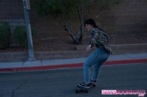 Meddie Blooms and Lana Vice's Romantic Bareback Creampie Fest - Photo 15