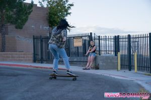 Meddie Blooms and Lana Vice's Romantic Bareback Creampie Fest - Photo 23