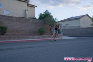 Meddie Blooms and Lana Vice's Romantic Bareback Creampie Fest - Photo 77