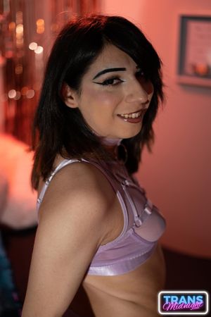 Petite Neci Archer Takes Big Black Cock Bare - Photo 52