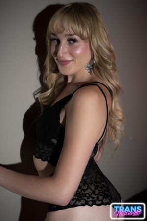 Blonde Beauty Haven Rose Is So Hard For Sex - Photo 38