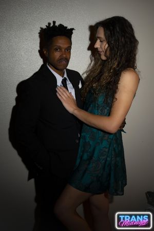 Slender Trans Sadie Sunstone Loves Pleasing BBC - Photo 101