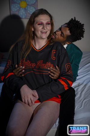 Sexy Kapri Sun Takes A Big Black Cock Bareback - Photo 71