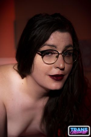 Pale Beauty Memphi Hart Loves BBC Bareback - Photo 83