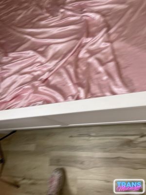 Slender Livi Doll Gets Sucked Before Bareback - Photo 289