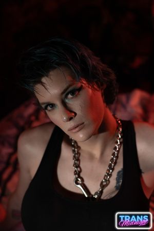 Busty Alt Beauty Beatrix Doll Takes BBC Bare - Photo 38