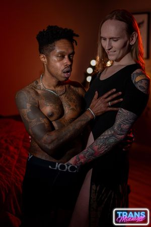 Cute Blonde Trans Jade Juniper Loves BBC Creampie - Photo 292
