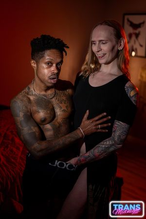 Cute Blonde Trans Jade Juniper Loves BBC Creampie - Photo 299