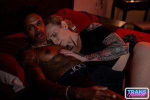 Cute Blonde Trans Jade Juniper Loves BBC Creampie - Photo 319