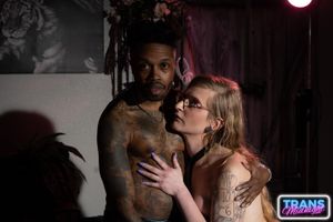 Sexy Trans Thea Daze Wants BBC Bareback Anal Creampie - Photo 126