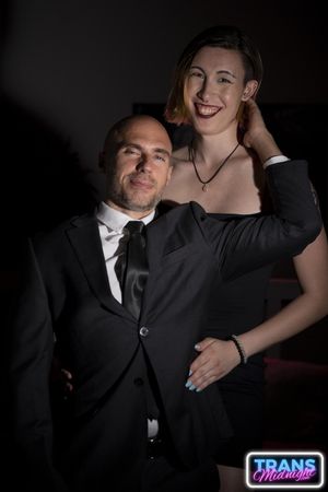 Beautiful Trans Bareback Anal with Her New Boss - Photo 150
