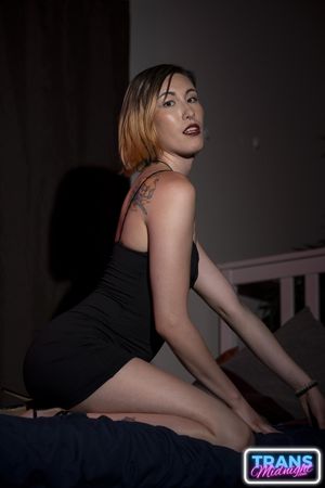 Beautiful Trans Bareback Anal with Her New Boss - Photo 60